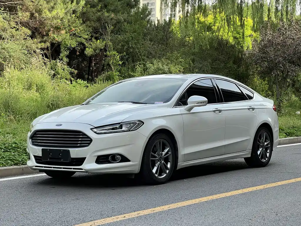 Ford Mondeo 2016 — фото 1