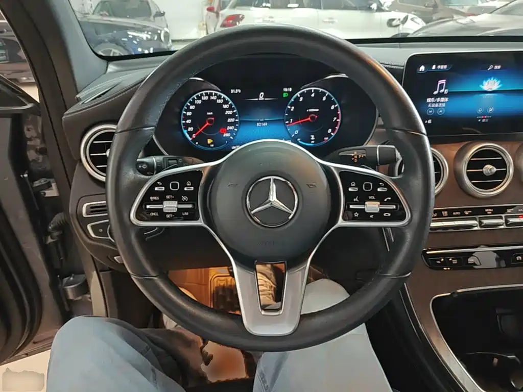Mercedes-Benz GLC 2020 — фото 11