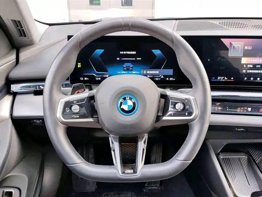 BMW i5 2025 — фото 7