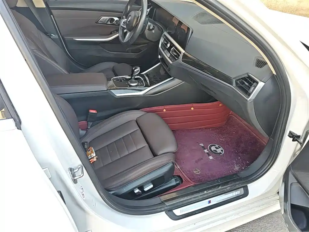 BMW 3 Series 2020 — фото 11