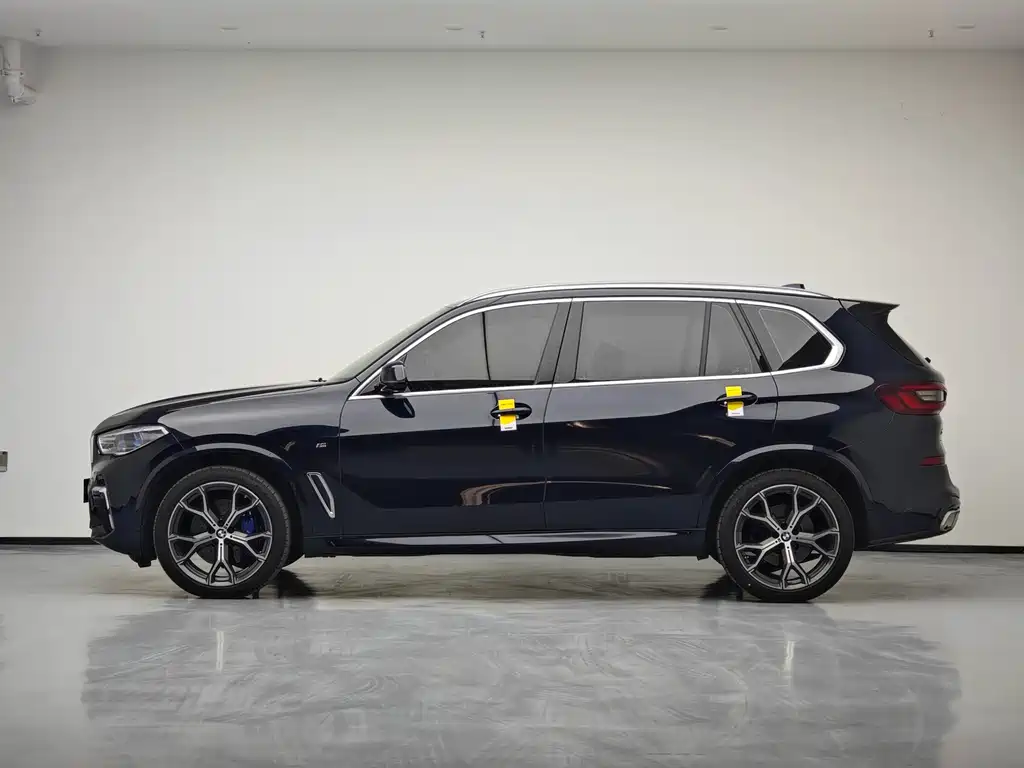 BMW X5 2022 — фото 9