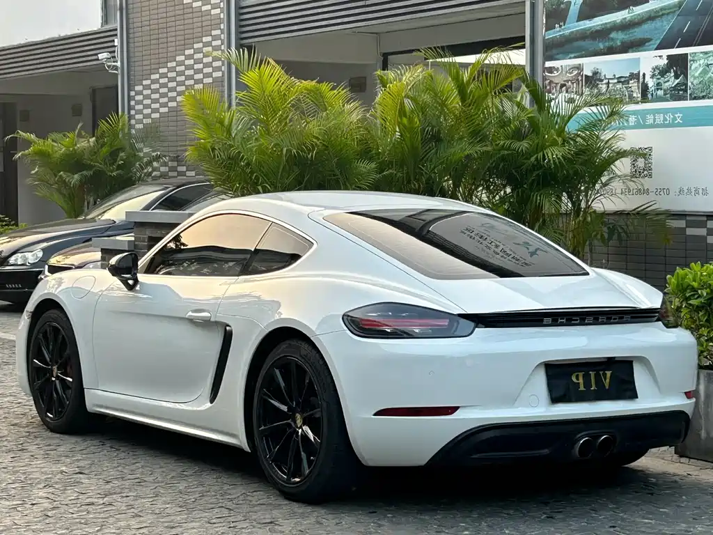 Porsche 718 2018 — фото 9