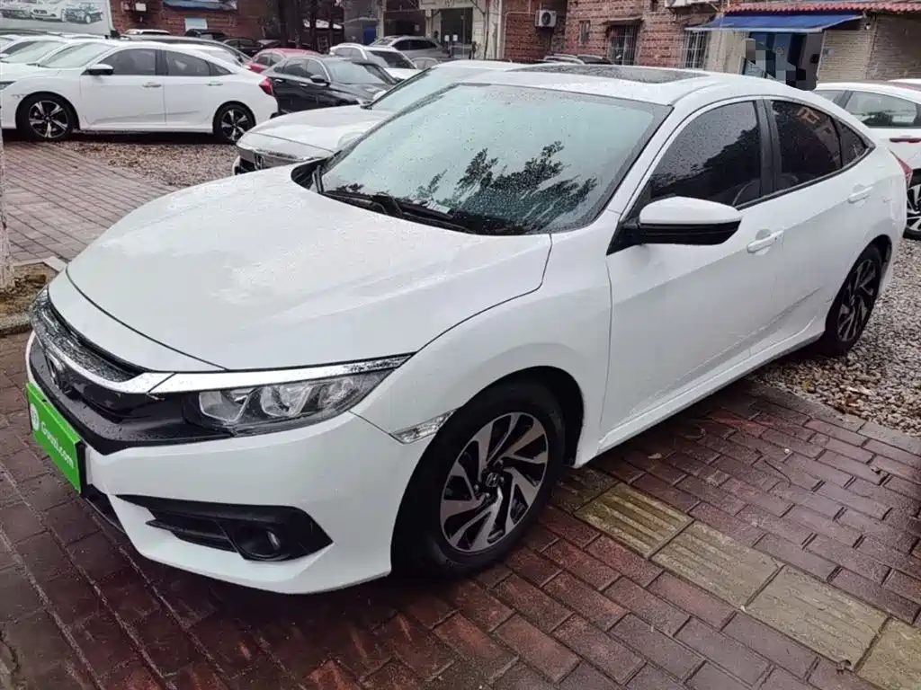 Honda Civic 2017 — фото 1