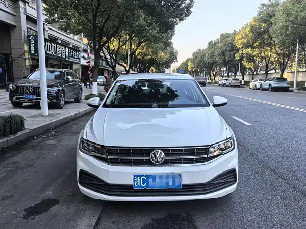 Volkswagen Bora 2021