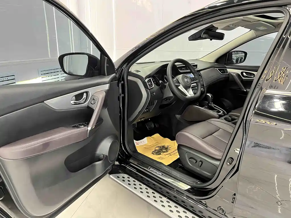 Nissan Qashqai 2023 — фото 7