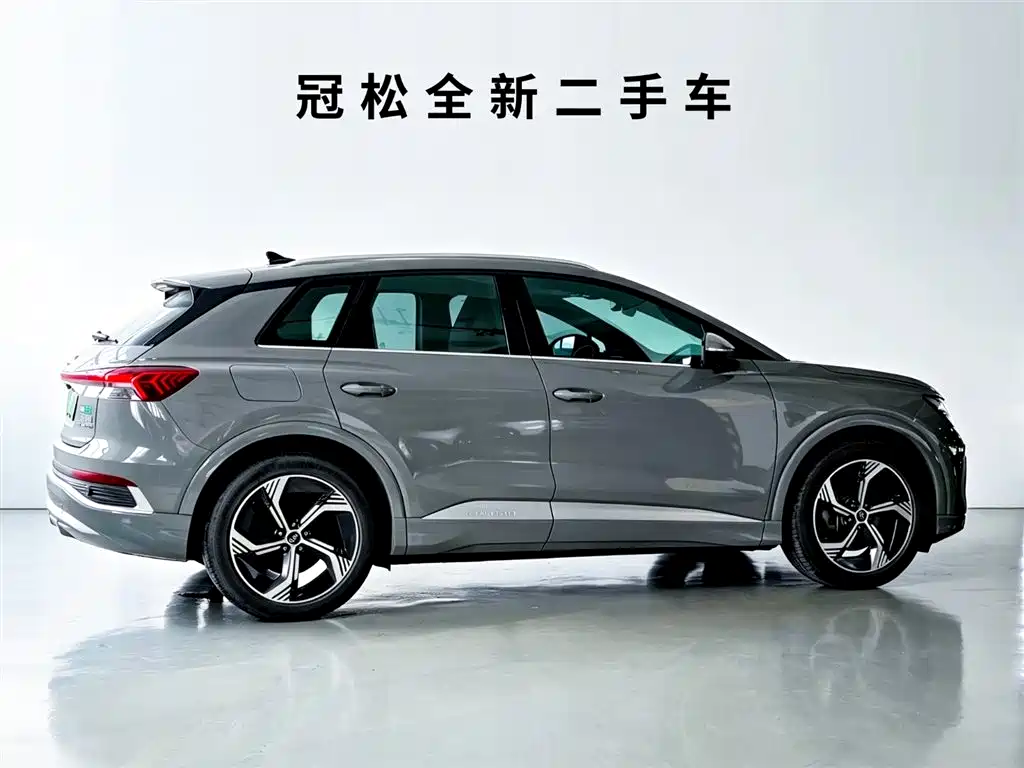 Audi Q4 e-tron 2024 — фото 3