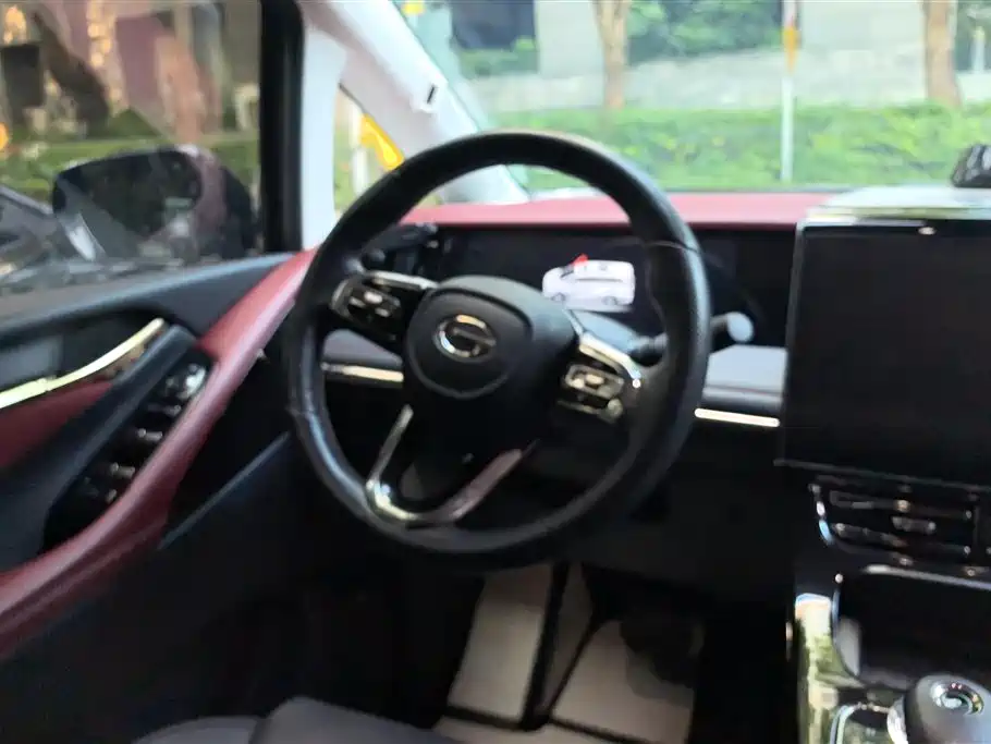 GAC Motor Trumpchi E9 2023 — фото 15