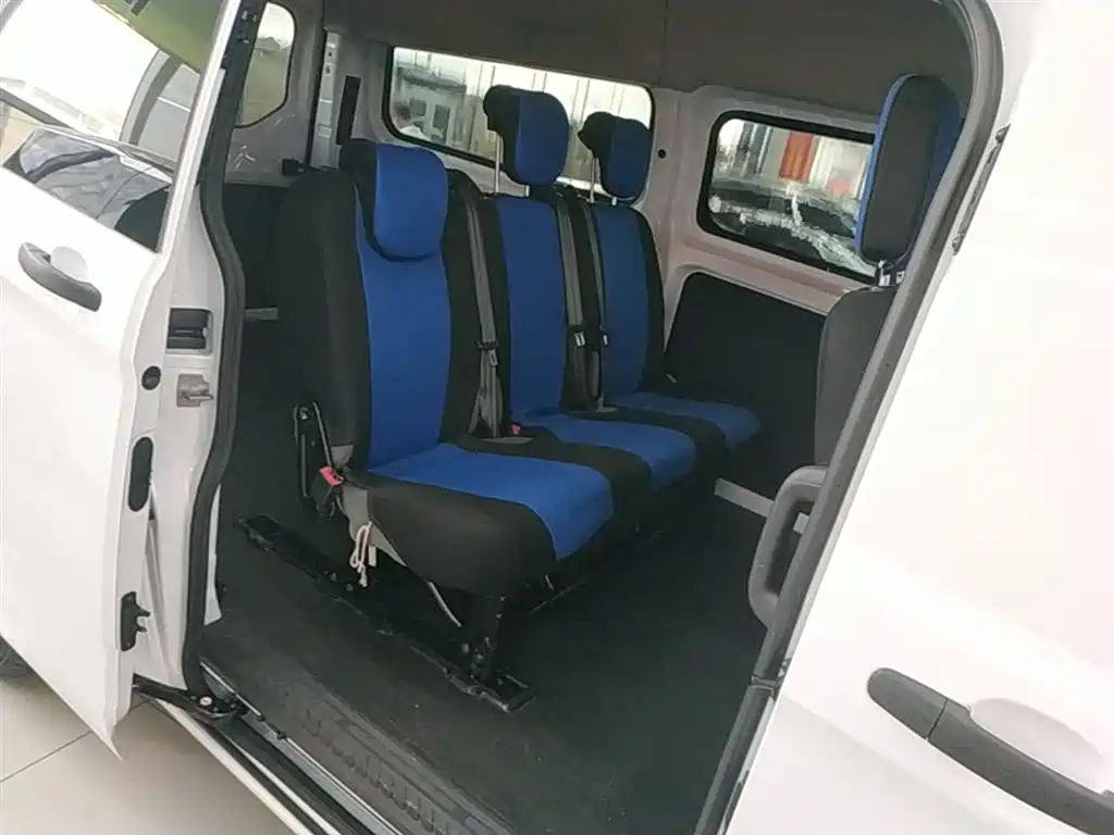 Ford Transit 2021 — фото 17