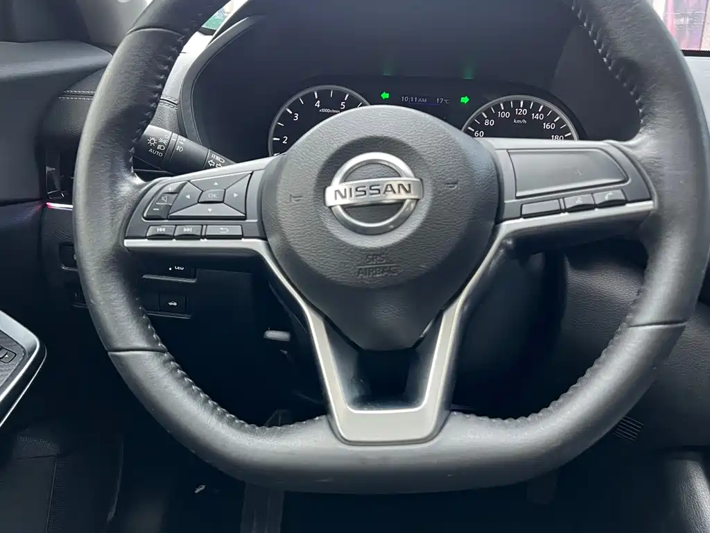 Nissan Sylphy 2023 — фото 17