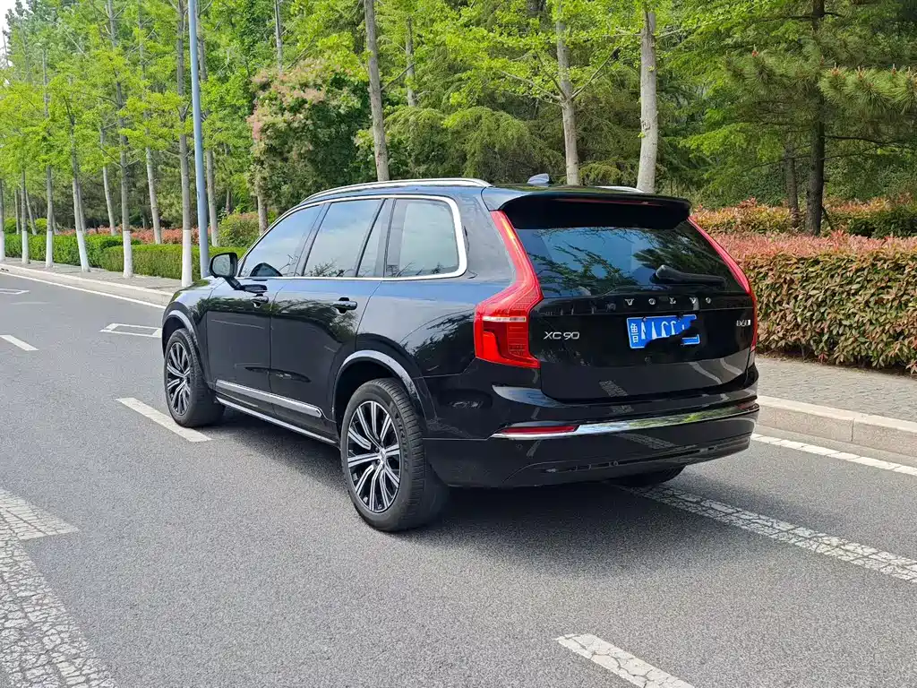 Volvo XC90 2024 — фото 4
