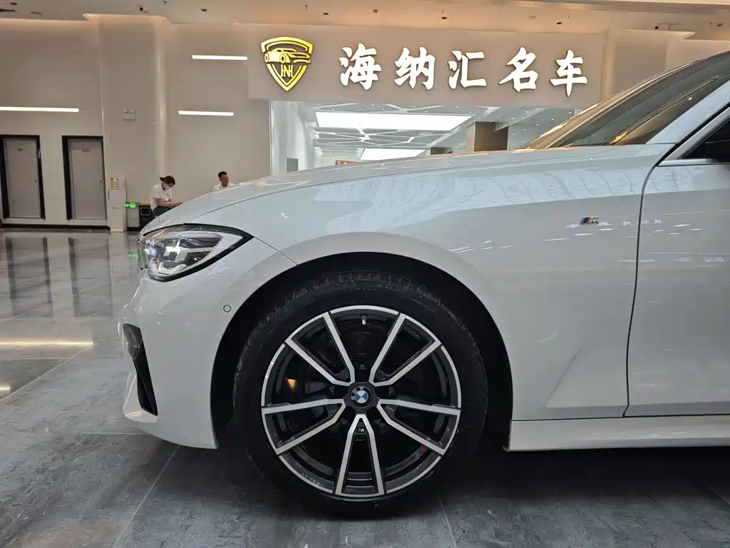 BMW 3 Series 2021