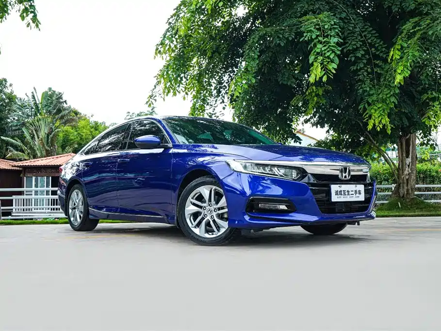 Honda Accord 2018 — фото 3