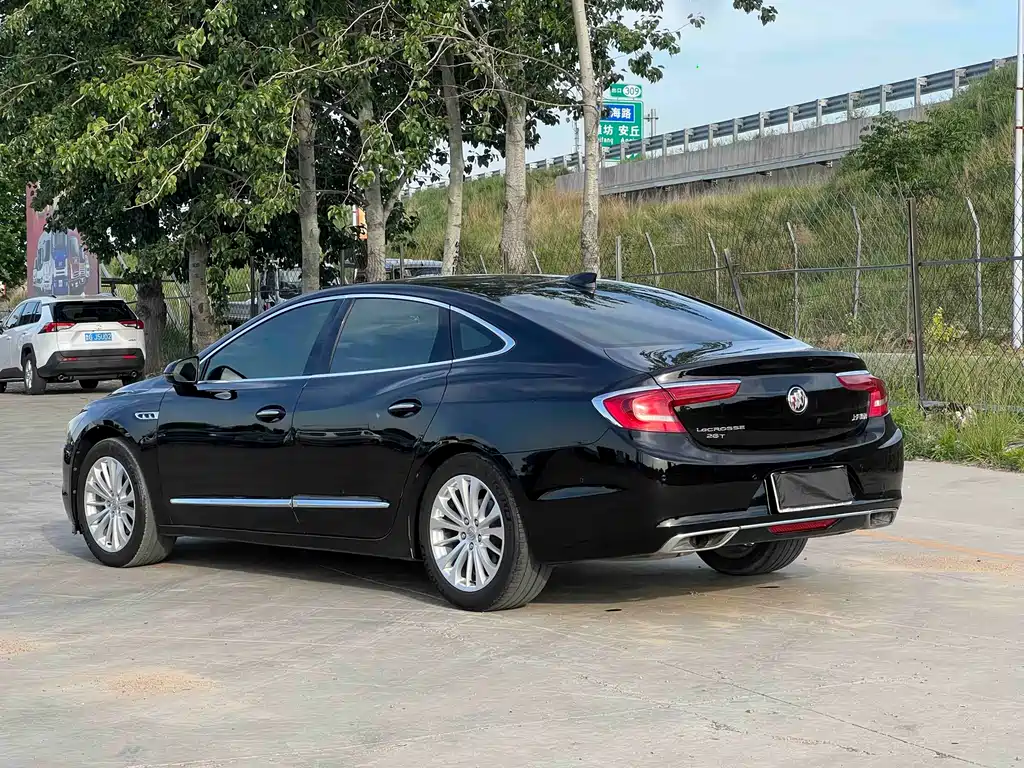 Buick LaCrosse 2016 — фото 4