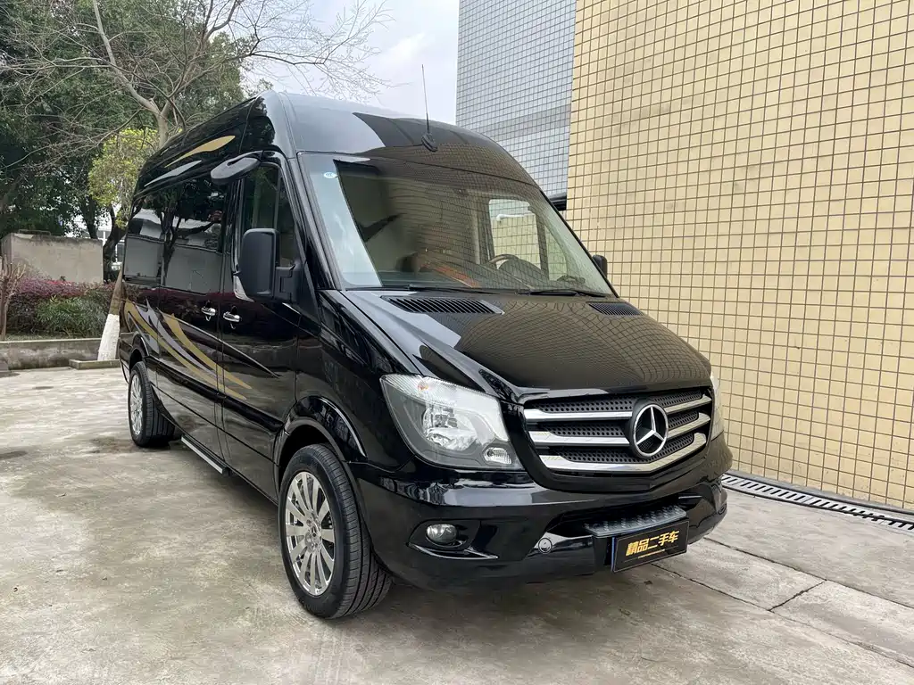 Mercedes-Benz Sprinter 2019 — фото 1