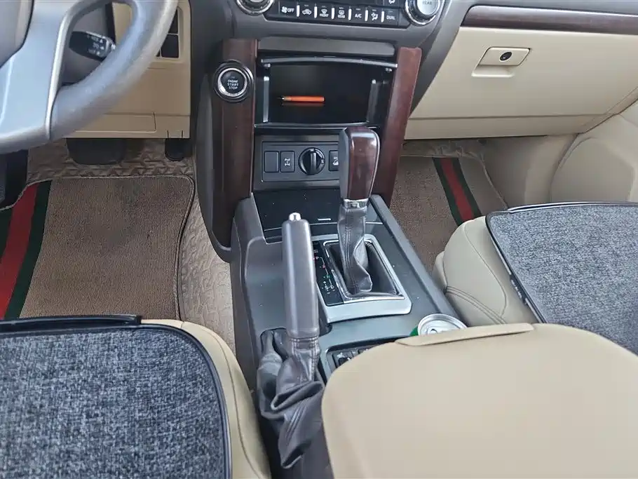 Toyota Prado 2014 — фото 16