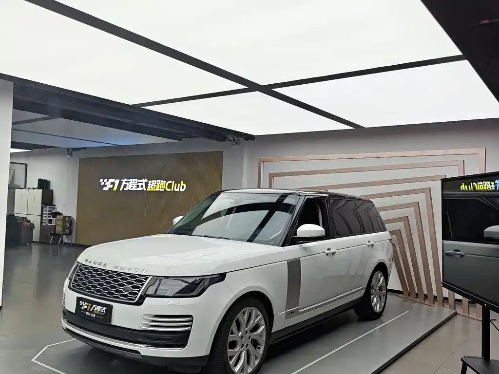 Land Rover Range Rover 2018 — фото 4