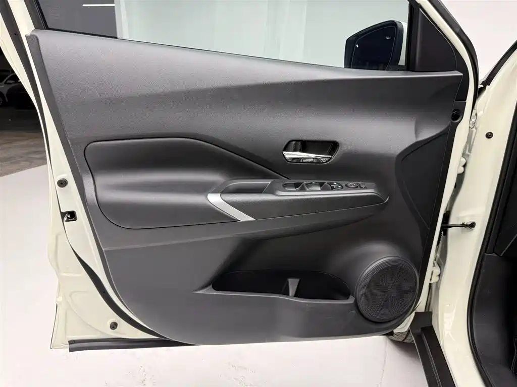 Nissan Kicks 2023 — фото 22