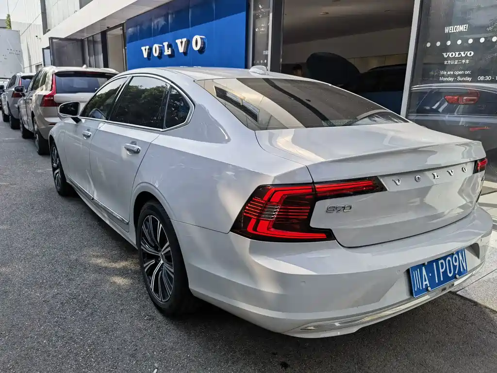 Volvo S90 2021 — фото 4
