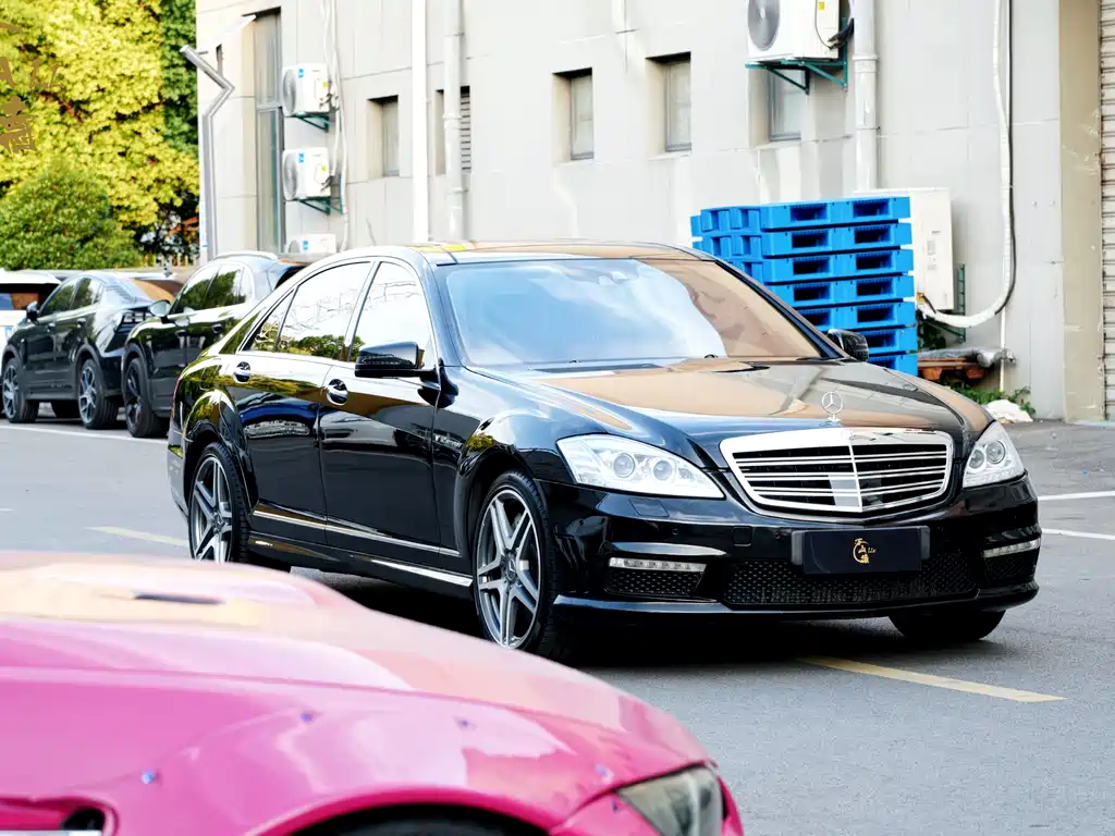 Mercedes-Benz S-Class AMG 2011 — фото 4