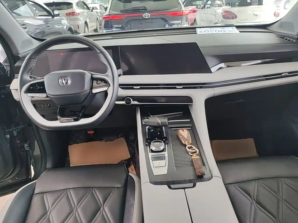 Changan CS75 PLUS 2023 — фото 10