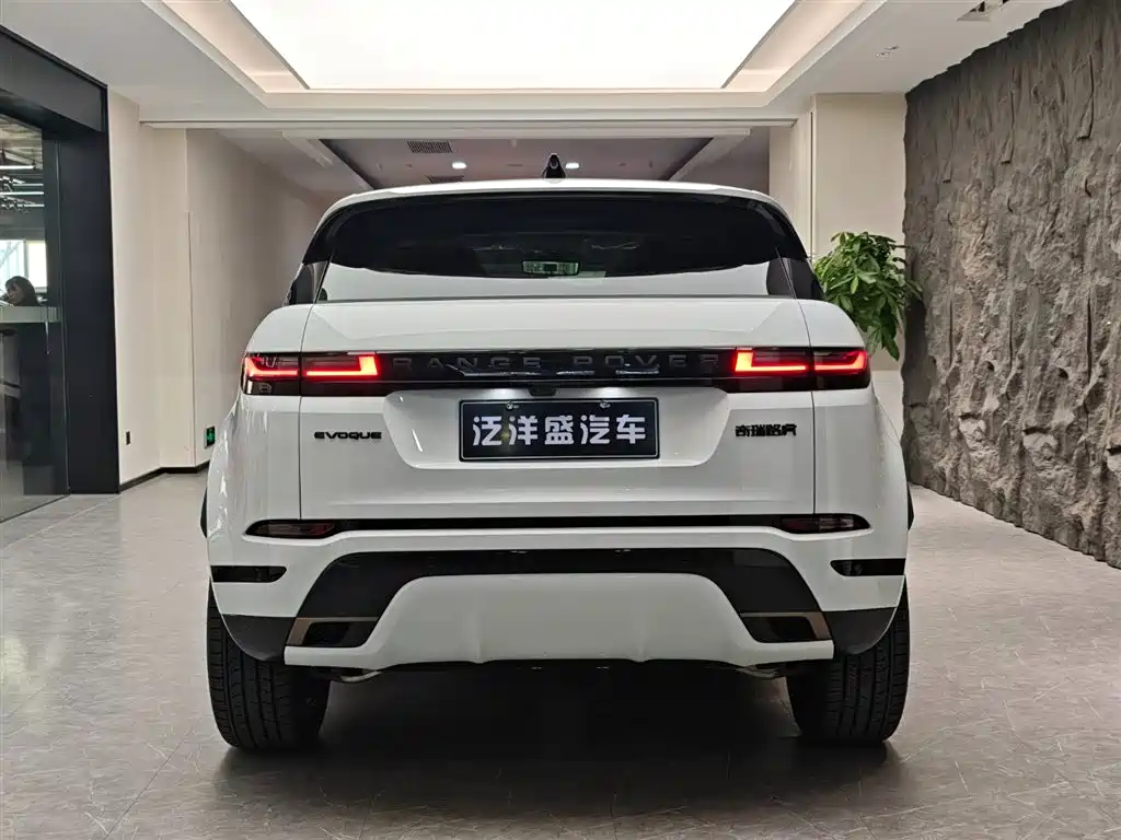 Land Rover Evoque 2026 — фото 18