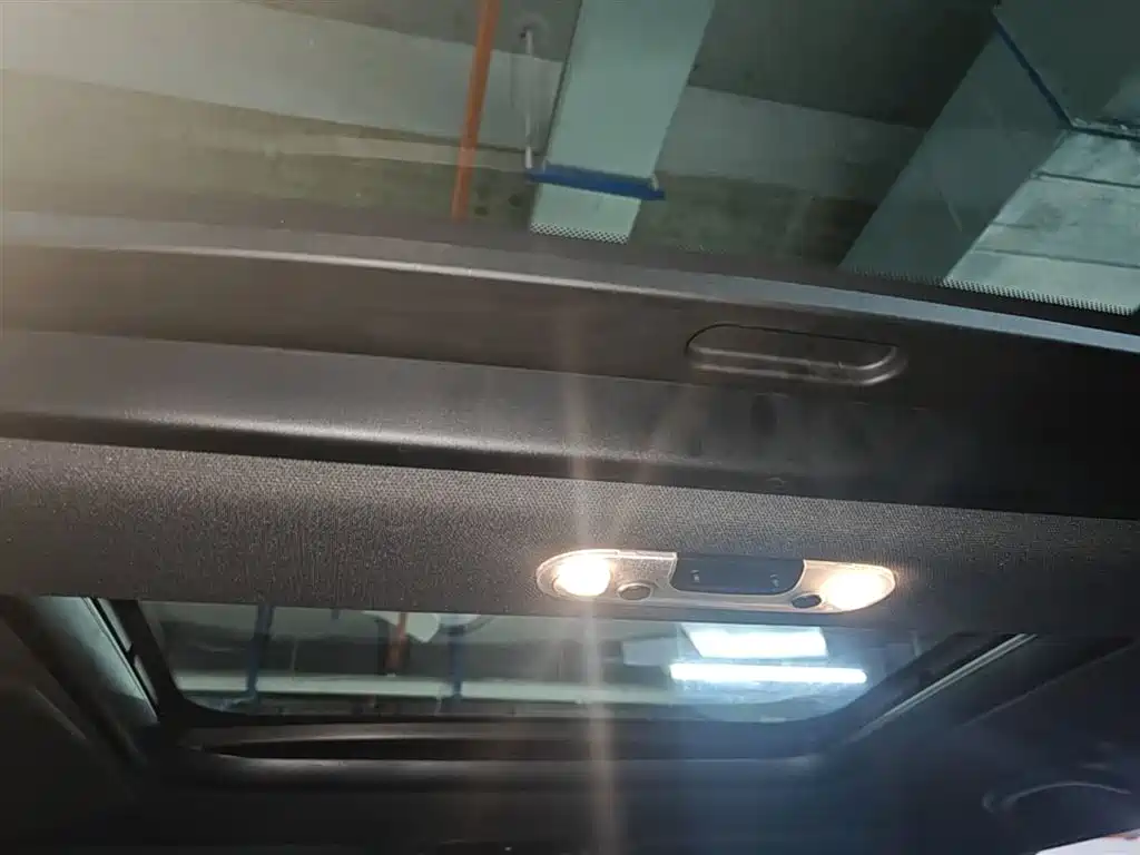 MINI Clubman 2018 — фото 18