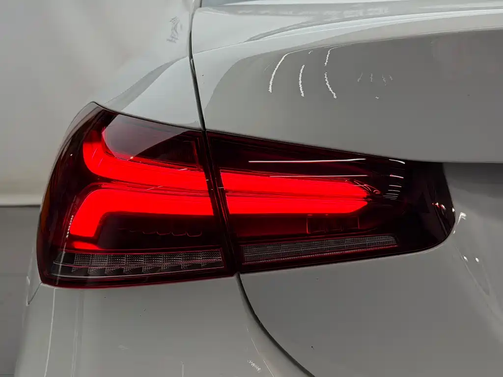 Mercedes-Benz A-Class 2021 — фото 16