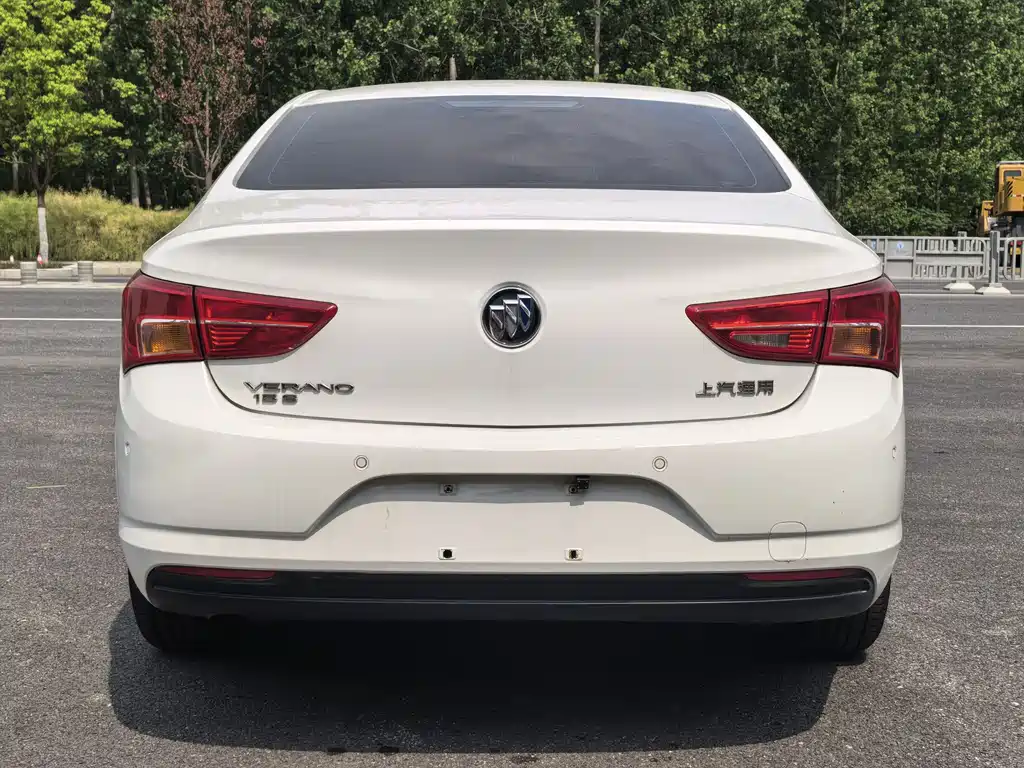 Buick Verano 2017 — фото 11