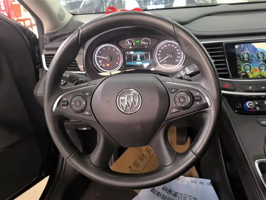Buick LaCrosse 2019 — фото 15