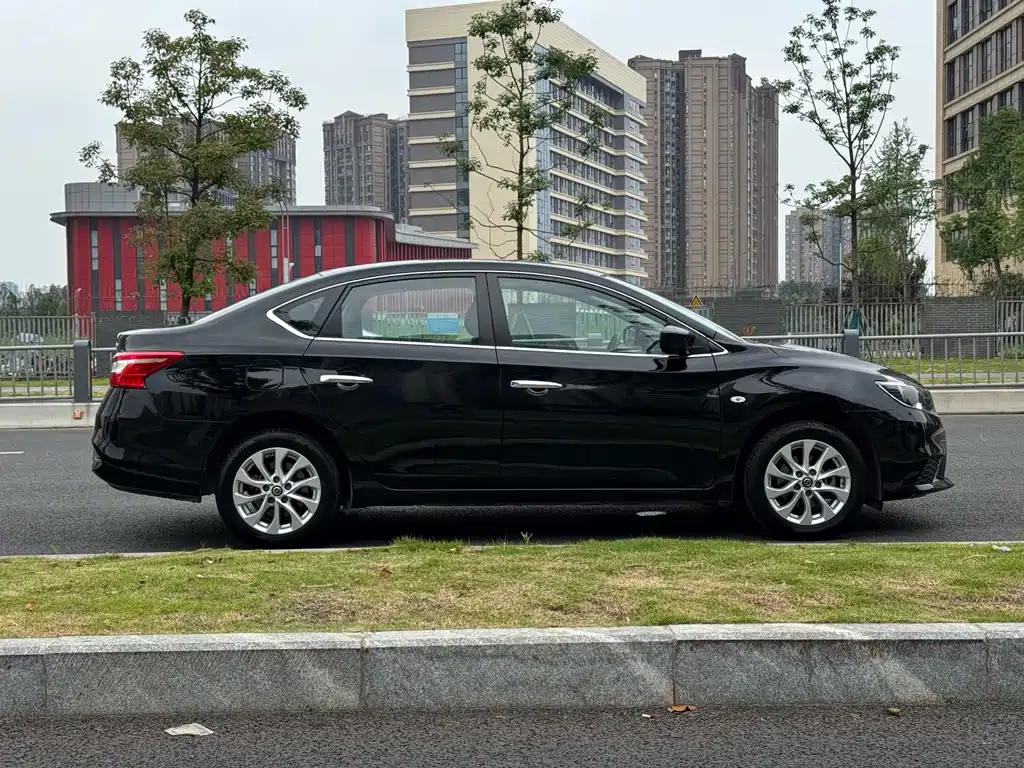 Nissan Sylphy 2023 — фото 14