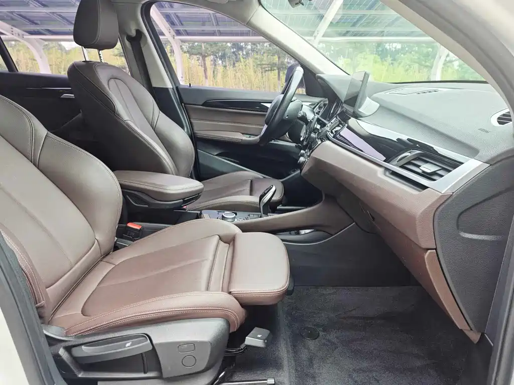 BMW X1 2021 — фото 10