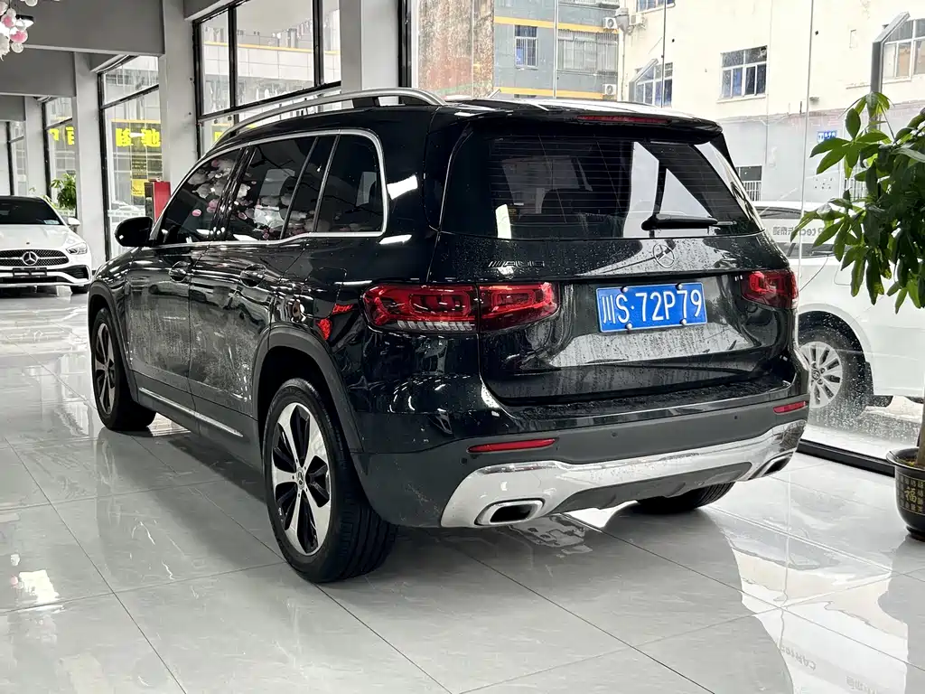 Mercedes-Benz GLB 2023 — фото 4