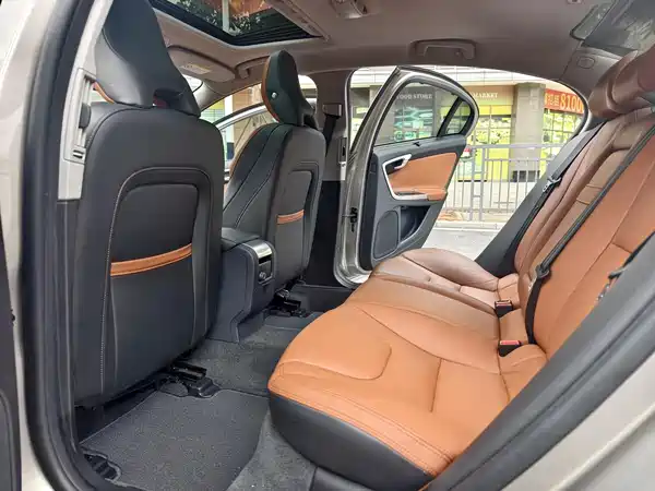 Volvo S60 2016