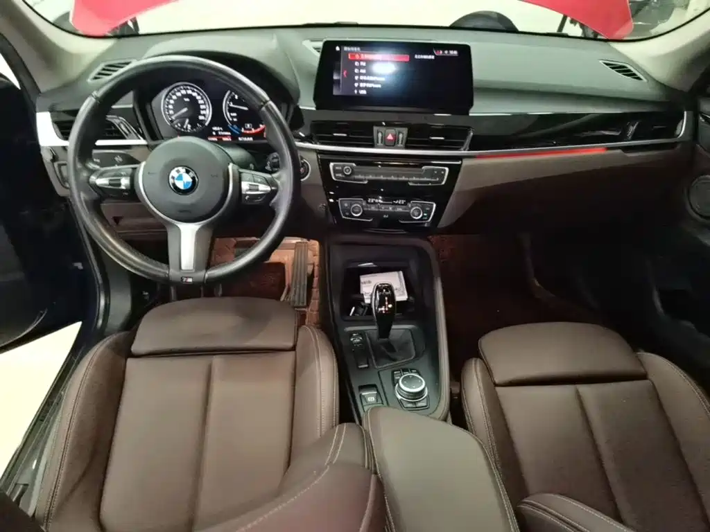 BMW X1 2021 — фото 10