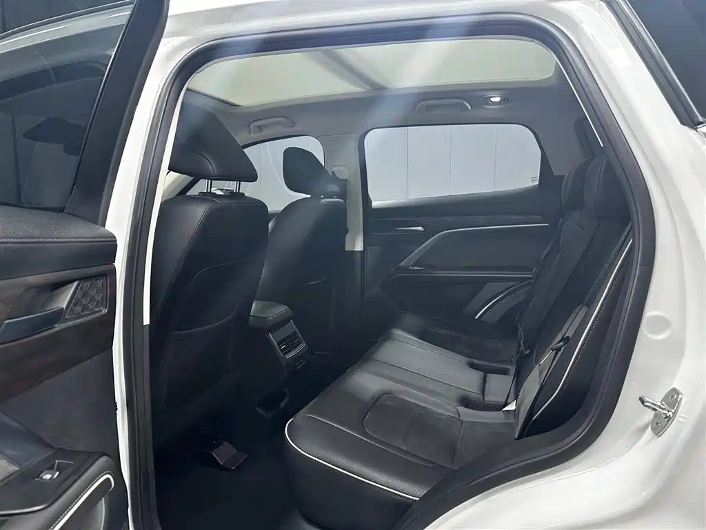 Haval H6 2023 — фото 15