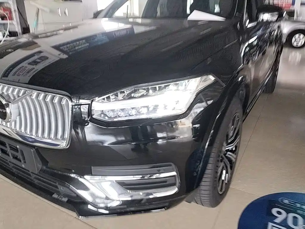 Volvo XC90 2024 — фото 24