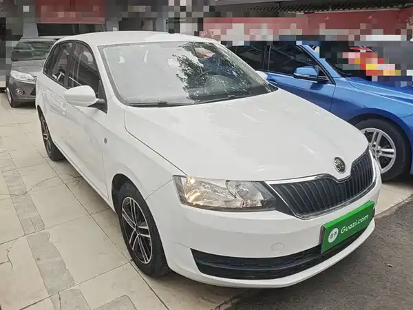 Skoda Rapid Spaceback 2016