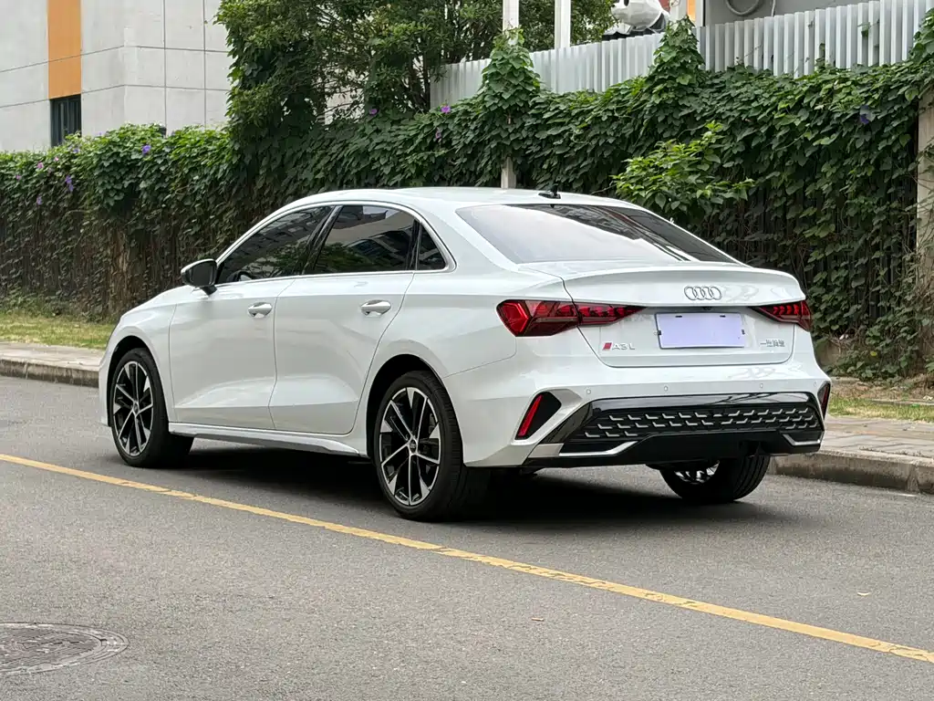Audi A3 2025 — фото 22