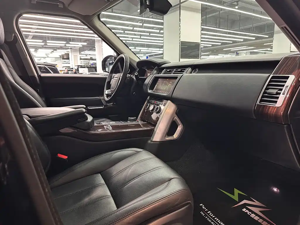 Land Rover Range Rover 2017 — фото 13