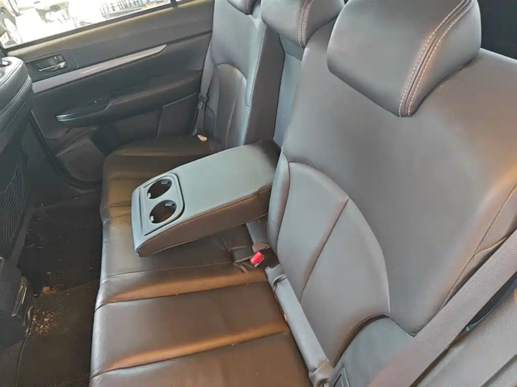 Subaru Outback 2015 — фото 13