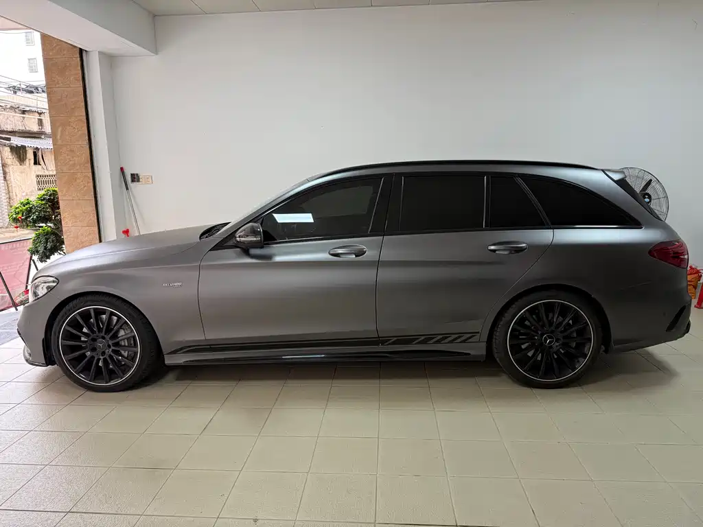 Mercedes-Benz C-Class AMG 2020 — фото 3