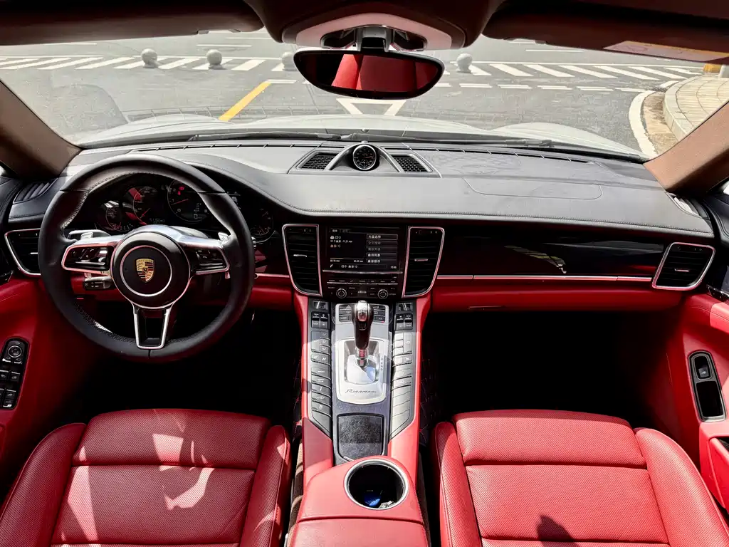 Porsche Panamera 2016 — фото 20