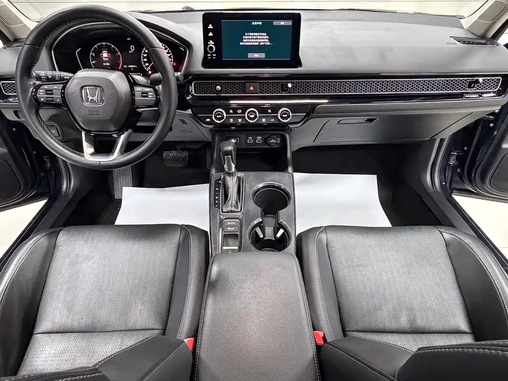 Honda Civic 2023 — фото 14