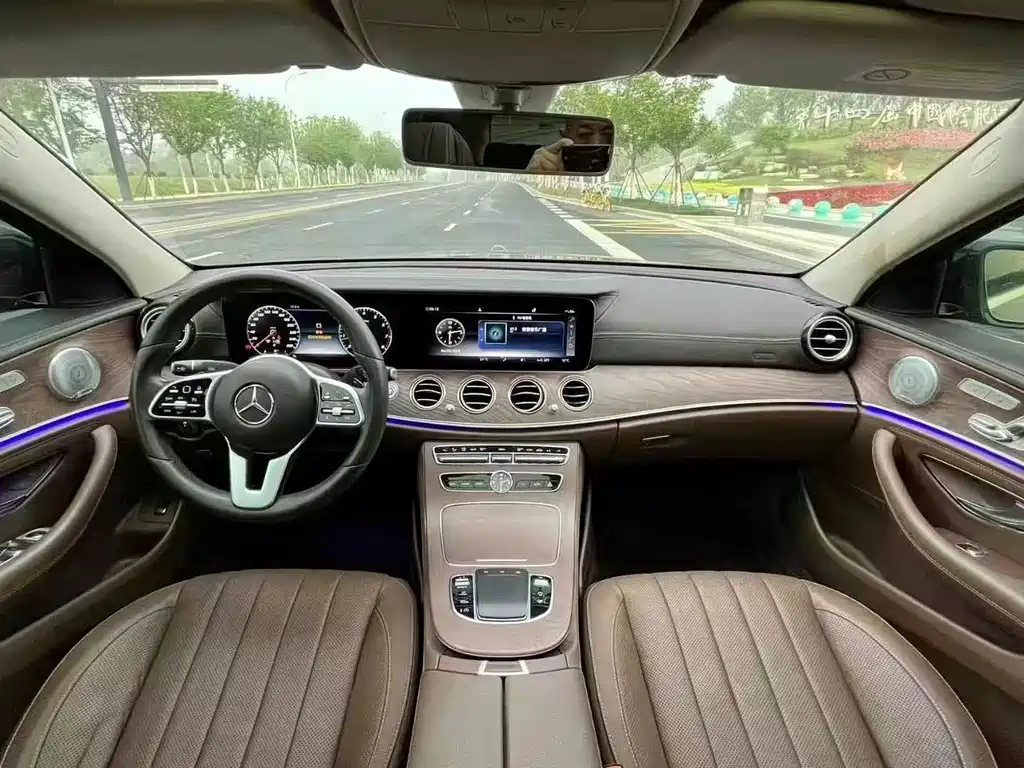 Mercedes-Benz E-Class 2020