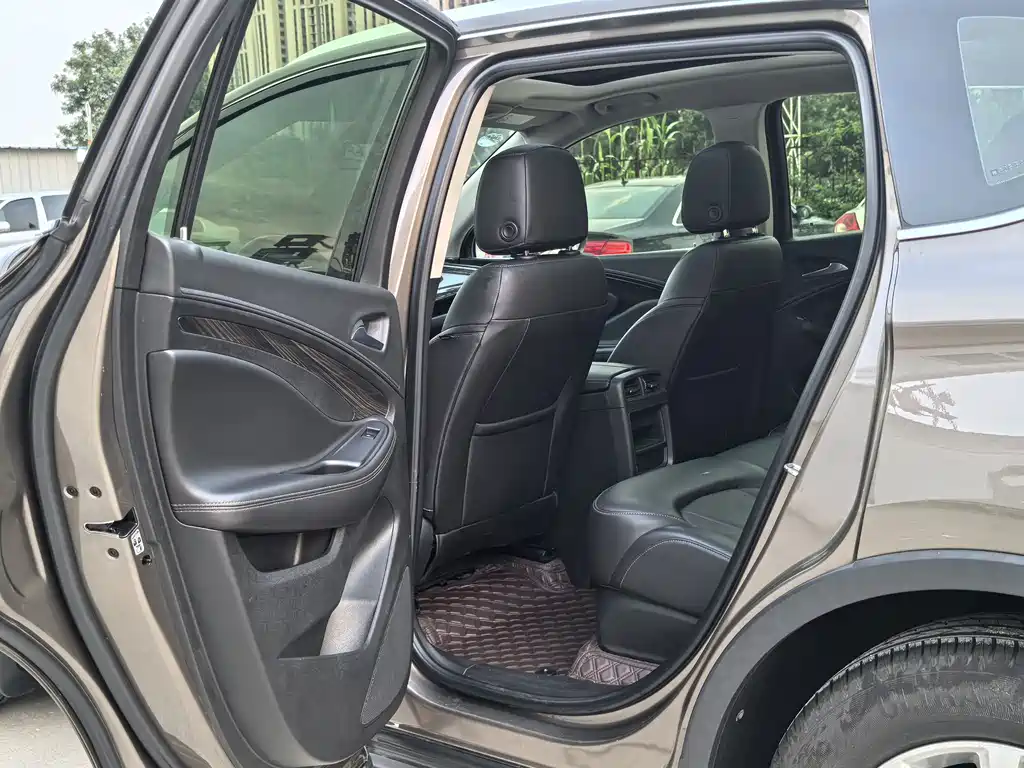 Buick Envision Plus 2019 — фото 18