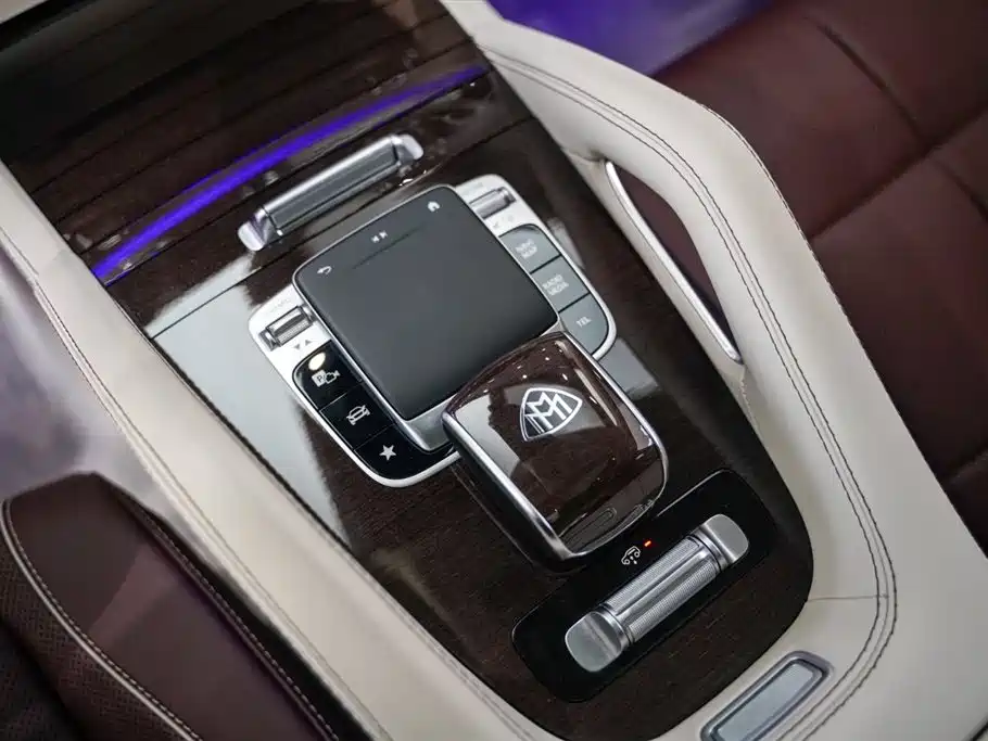 Mercedes-Benz GLS 2021 — фото 12