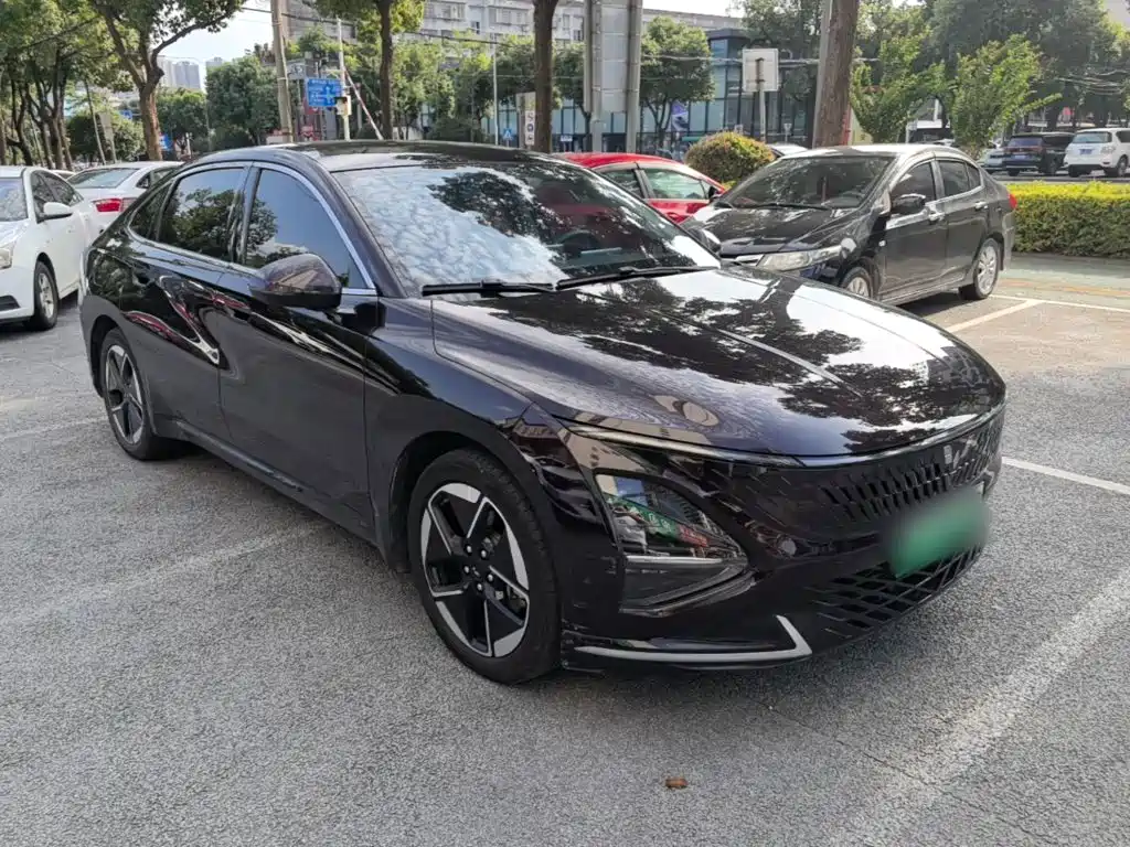 Wuling Starlight 2024