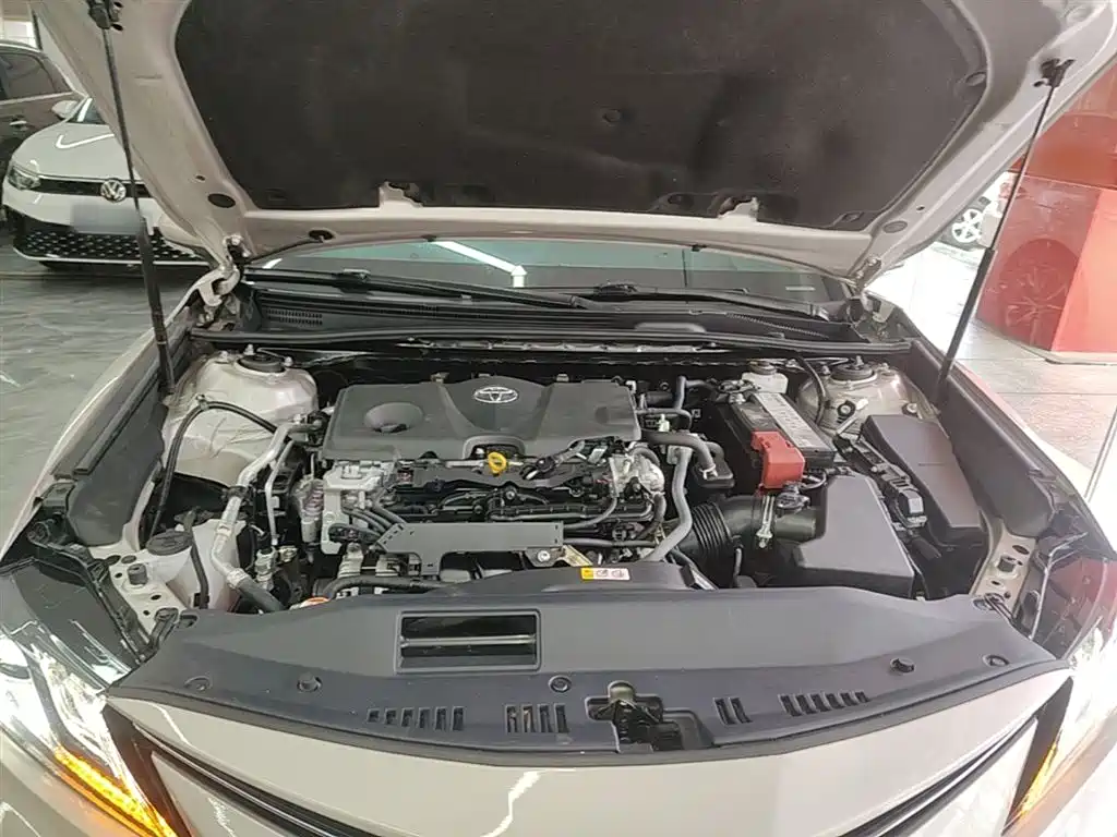 Toyota Camry 2023 — фото 20