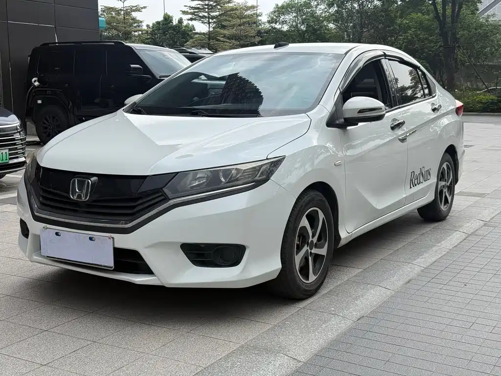 Honda Greiz 2017 — фото 1
