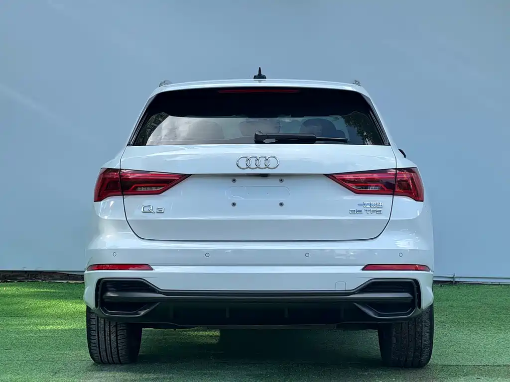 Audi Q3 2022